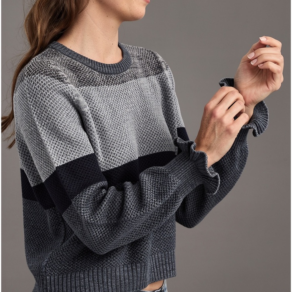 Design History Grey & Charcoal Striped Waffle Knit Sweater with Ruffle Cuffs